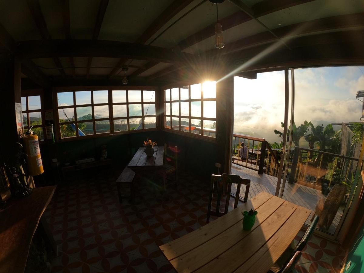La Puesta Del Sol Hotel Filandia Bagian luar foto