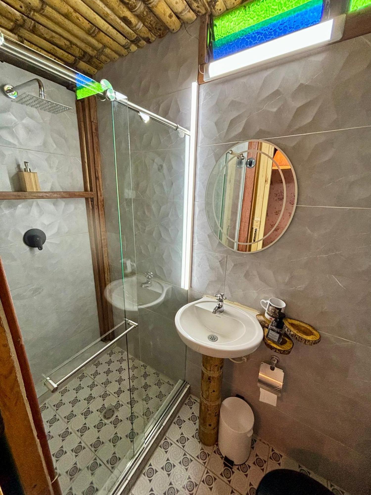 La Puesta Del Sol Hotel Filandia Ruang foto